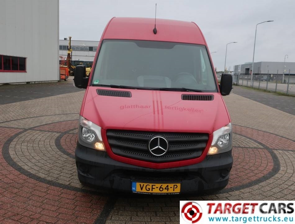 Mercedes-Benz 319CDI Sprinter L2H2 190HP Euro6 Trailer Hook 3.5T Lieferwagen