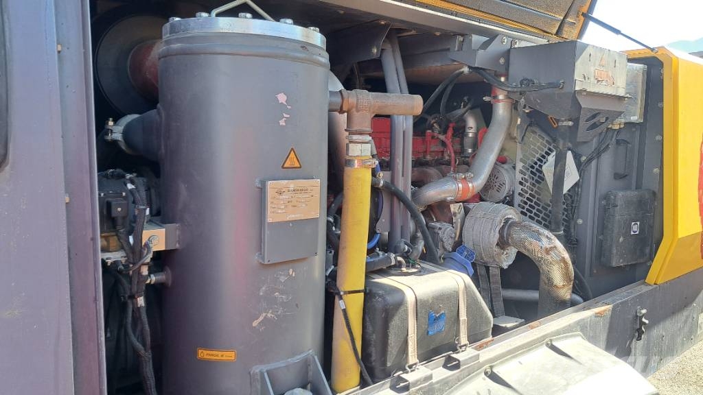 Atlas Copco XAVS 378 مكابس