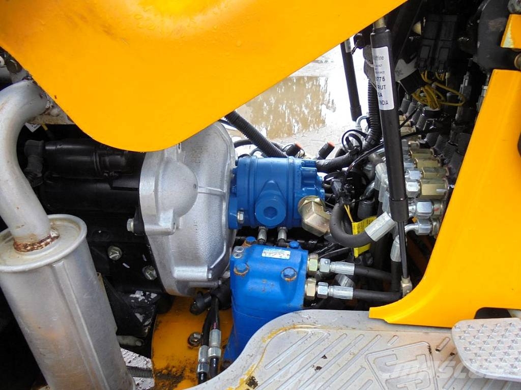 JCB 8010 CTS Mini ekskavatörler, 7 tona dek