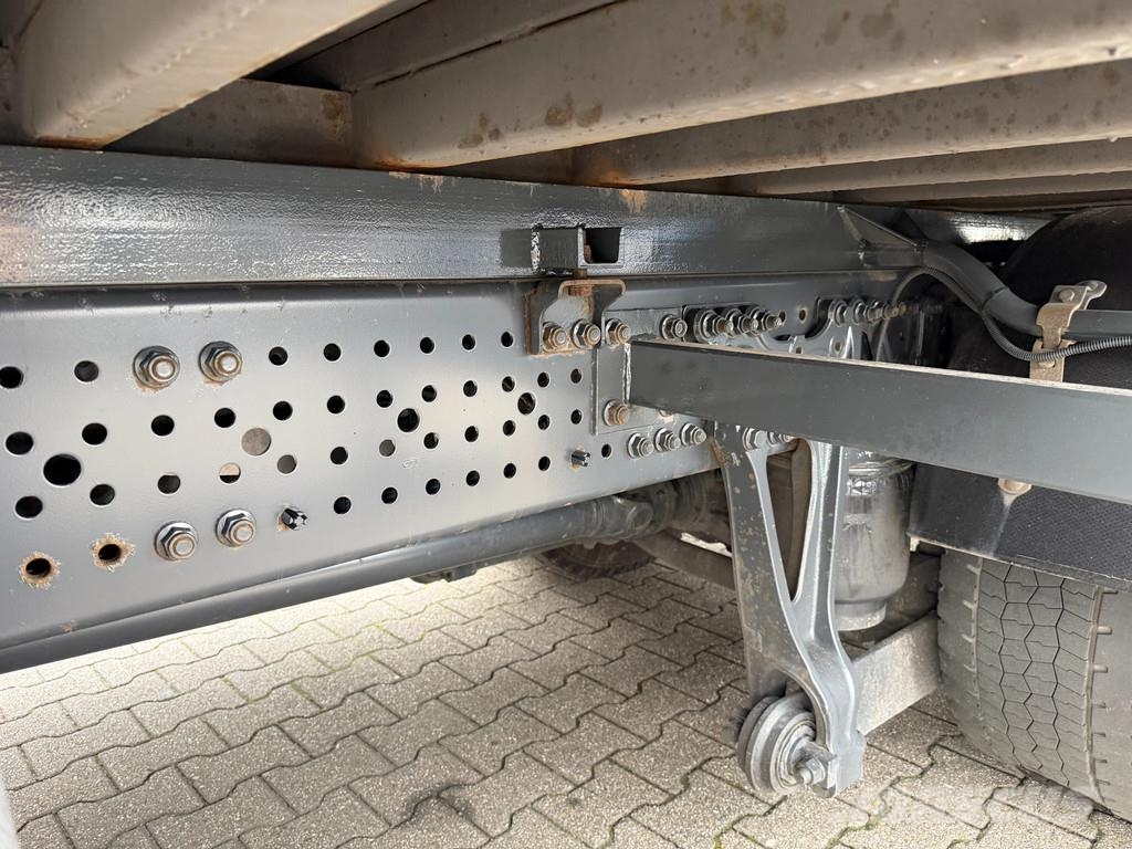 Mercedes-Benz Actros 1824 4x2 BDF Chassis Euro 6 *432 Tkm* Full Razstavljivi tovornjaki z žičnimi dvigali