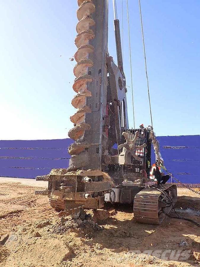 Casagrande B200XP-2 معدات الثقب السطحي
