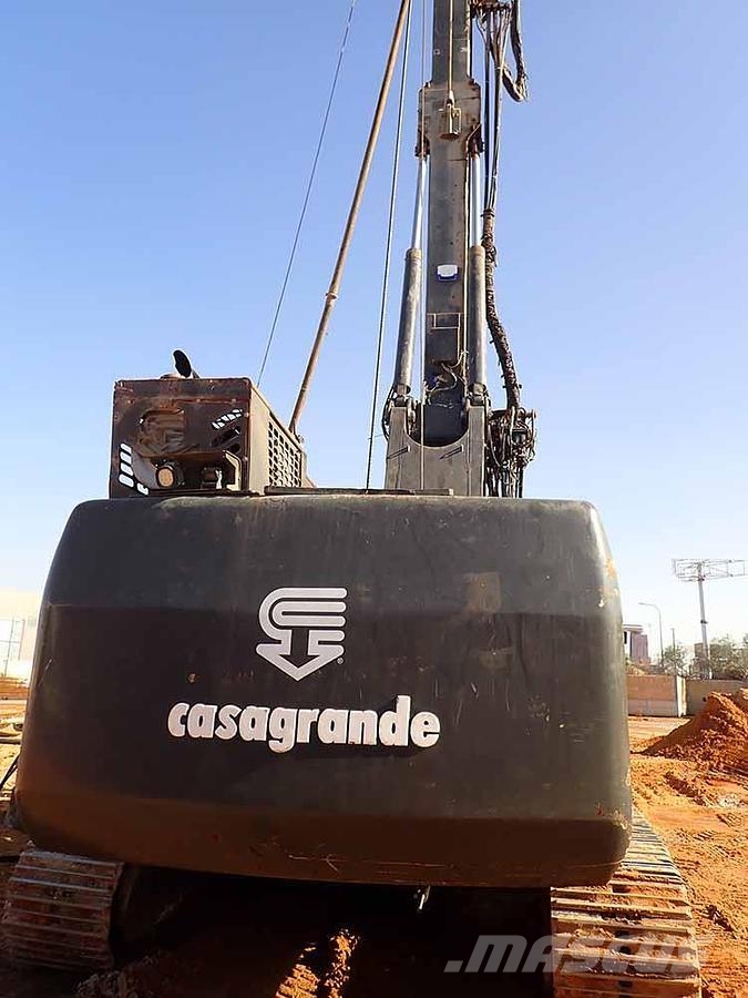 Casagrande B200XP-2 معدات الثقب السطحي