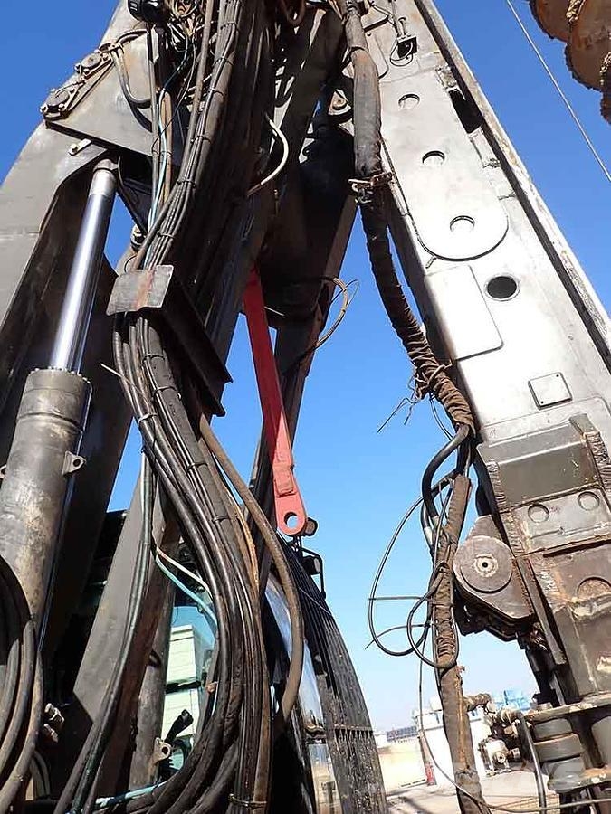 Casagrande B200XP-2 معدات الثقب السطحي