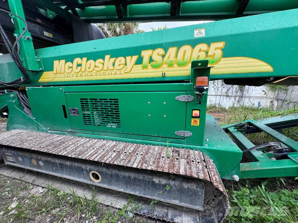McCloskey TS4065 سيور نقالة