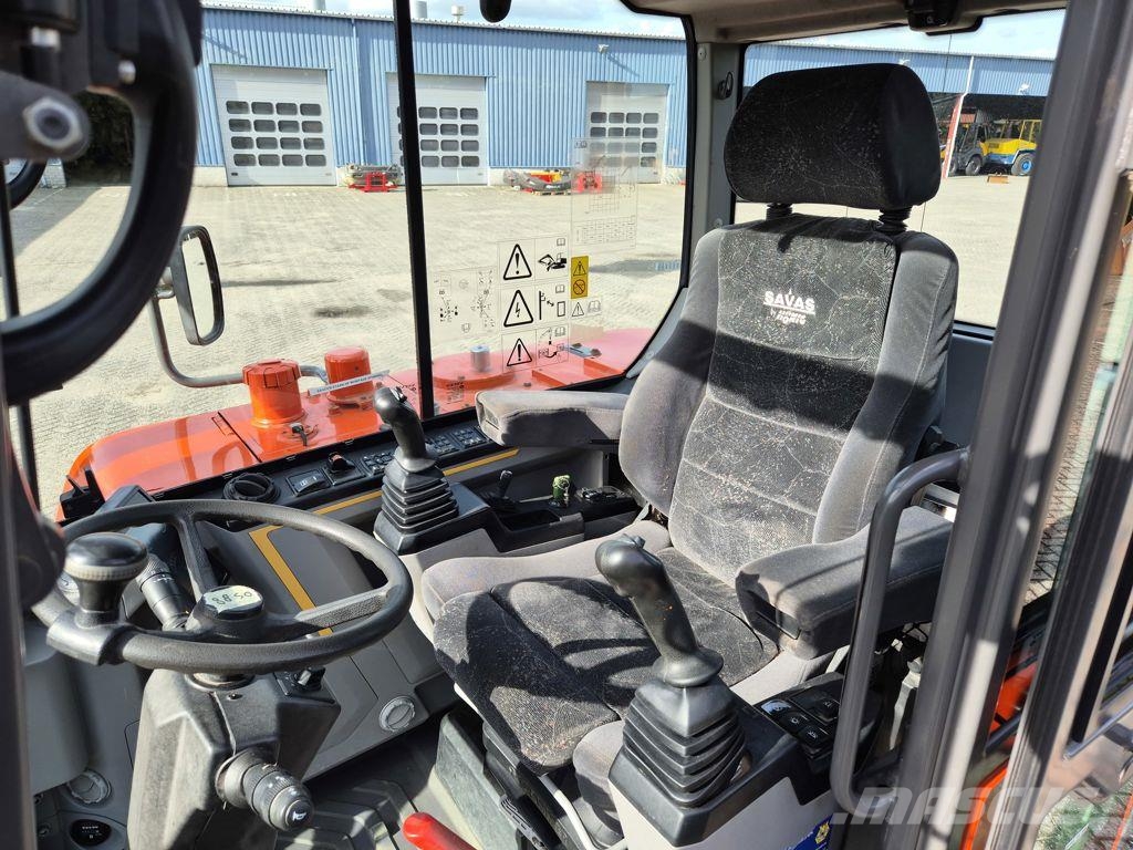 Volvo EW 60e met steelwrist Excavadoras de ruedas