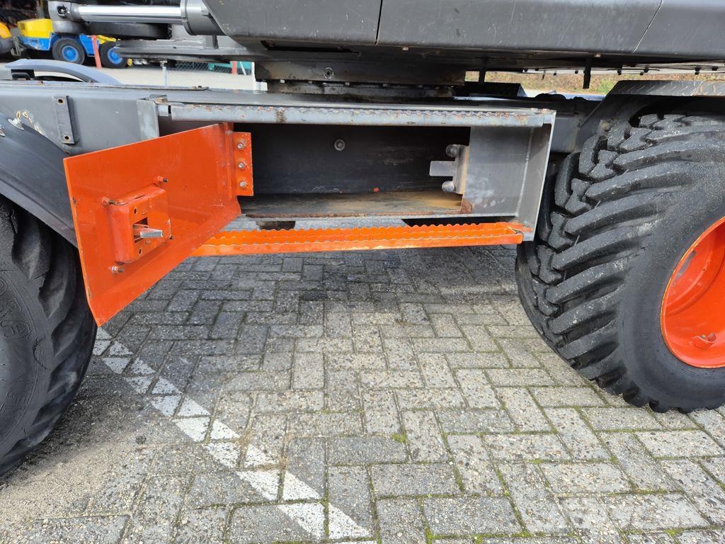 Volvo EW 60e met steelwrist Építőipar - Egyebek