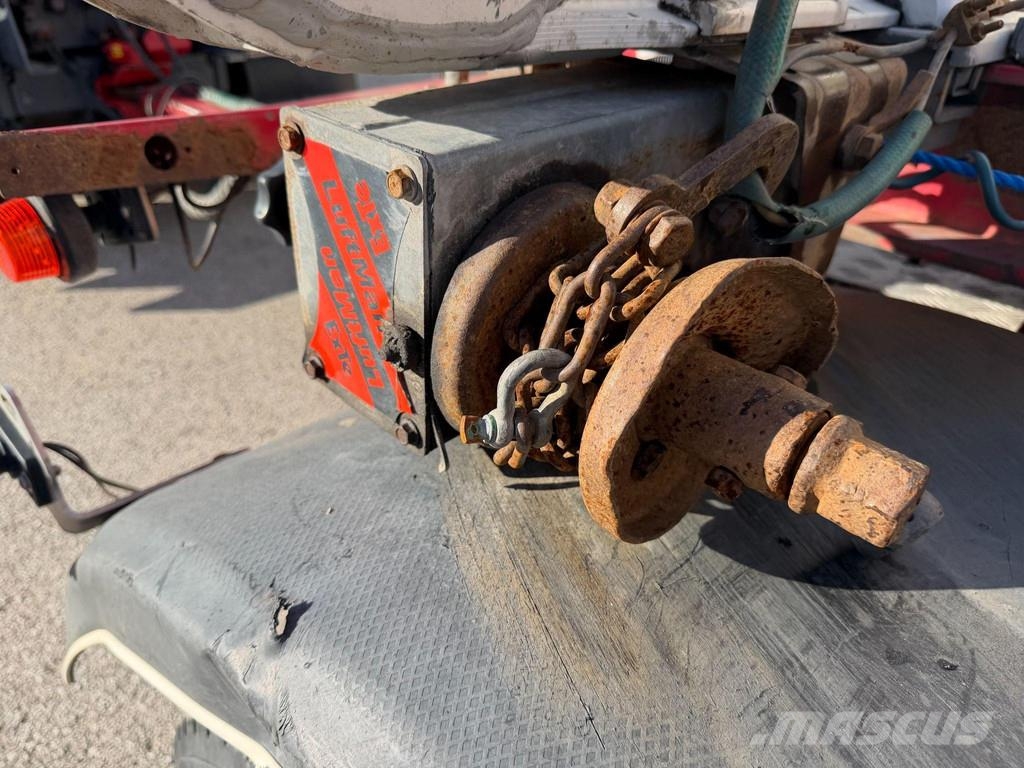Närko 4 AXLE + AXLE LIFTING + SLIDING TIMBER POST Прицепы Лесовозы