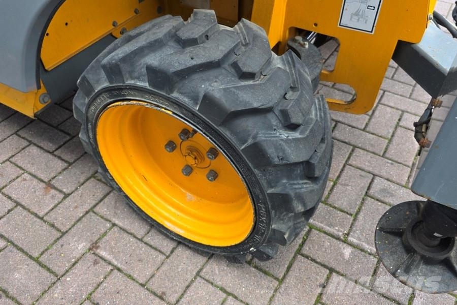 Haulotte COMPACT 10DX Diesel, 4x4 Drive, 10.2m Working Heig Nacelle ciseaux