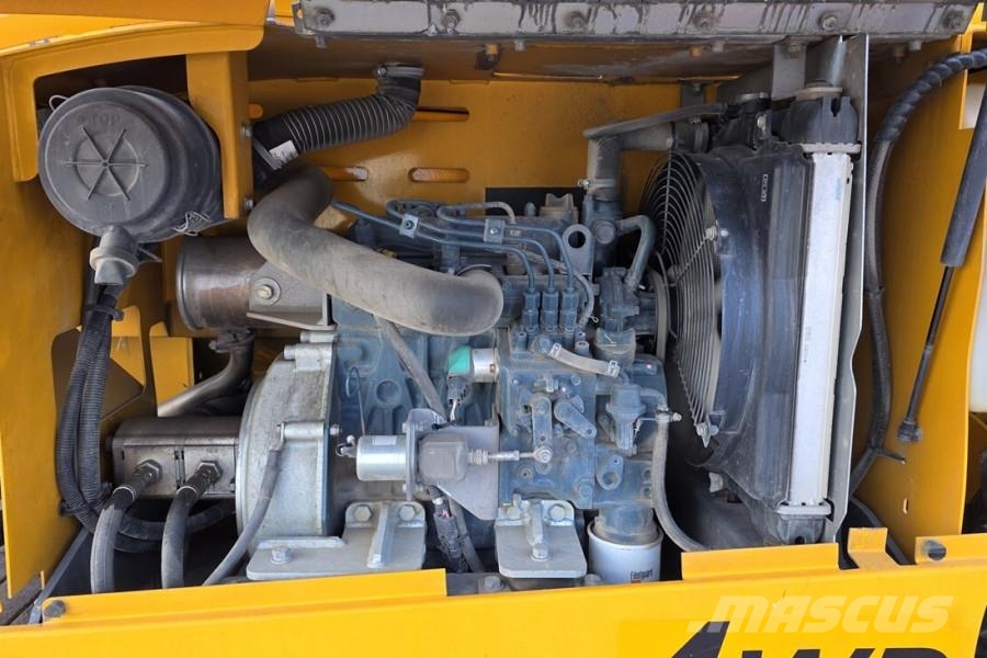 Haulotte COMPACT 10DX Diesel, 4x4 Drive, 10.2m Working Heig Nacelle ciseaux