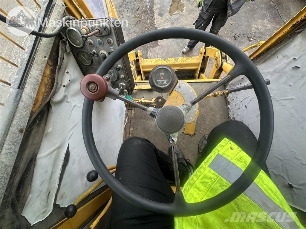 Volvo BM TM 840 Колесни товарачи