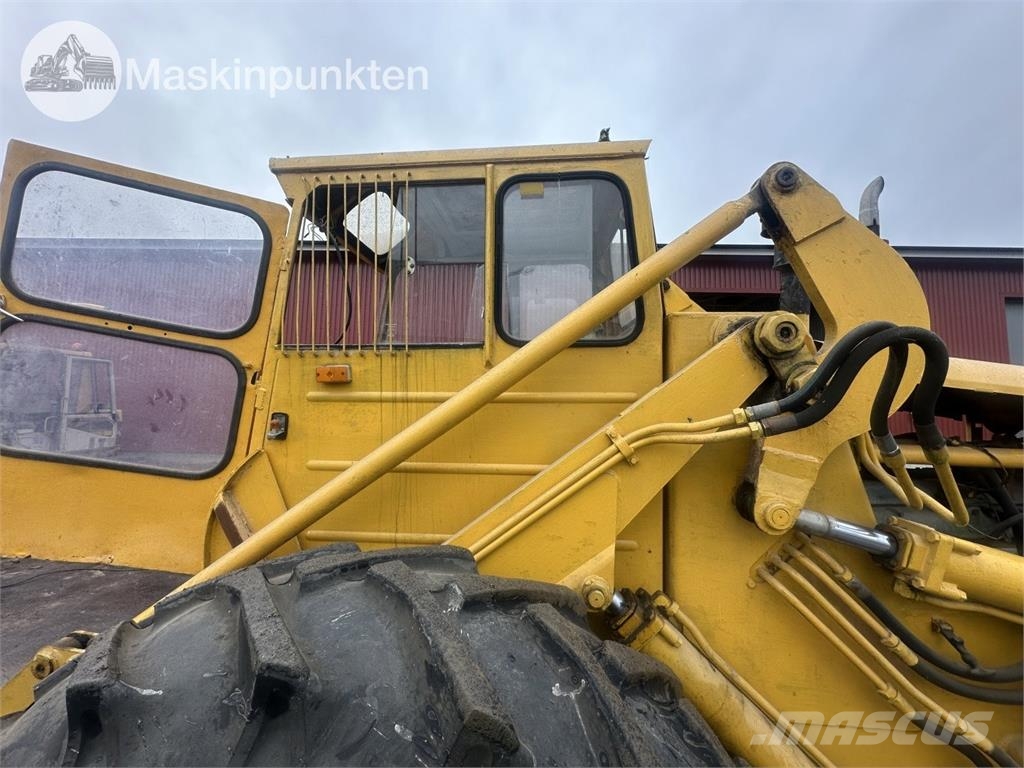 Volvo BM TM 840 Колесни товарачи