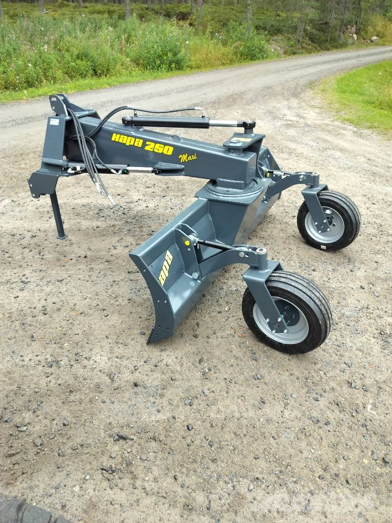 Hapa 300 maxi takalana 2-sylinterillä Снегоуборочные скребки