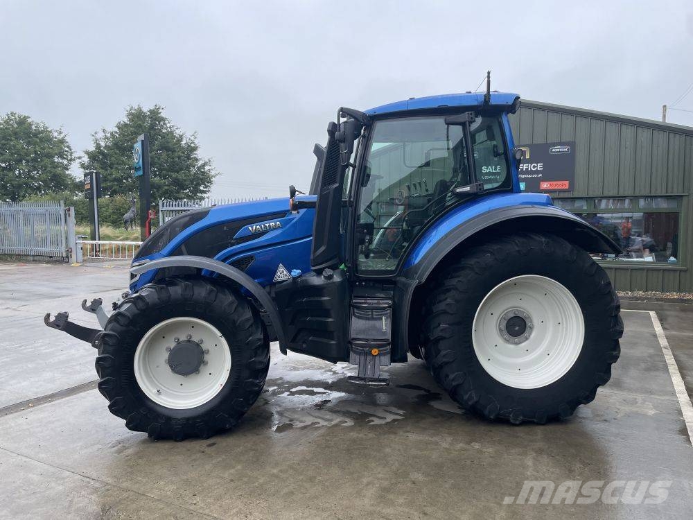 Valtra T 175 A Tractors