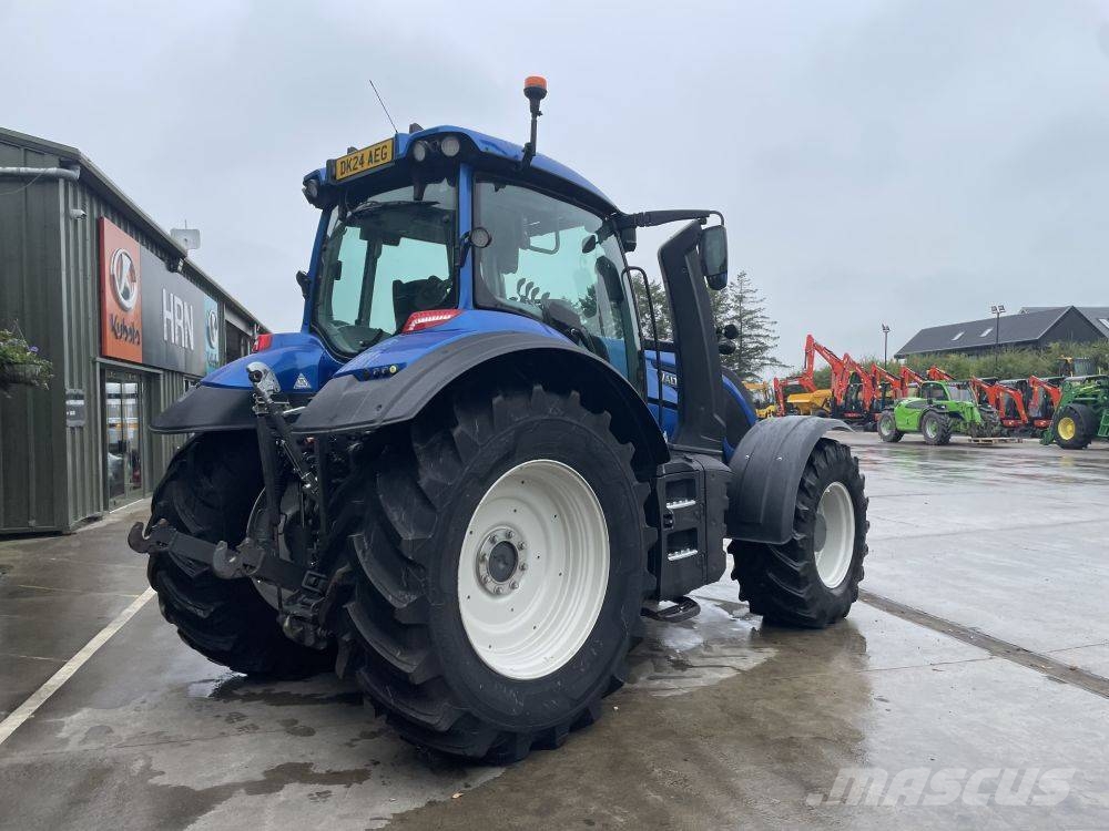 Valtra T 175 A Tractors