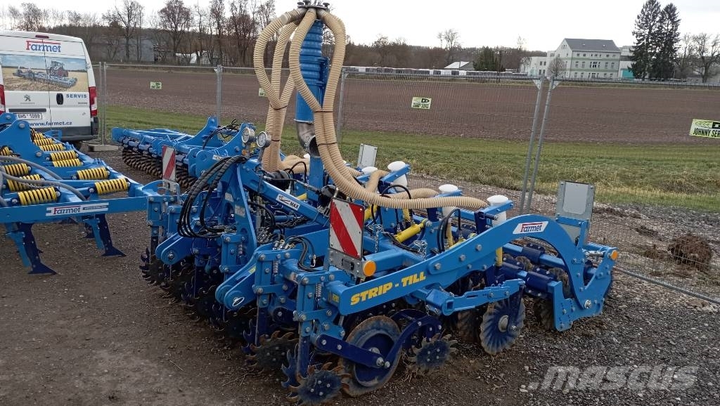 Farmet STRIP-TILL 6N Плуги