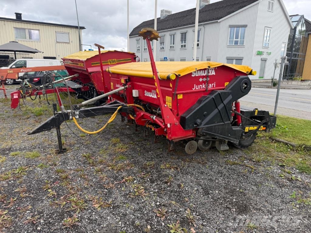 Junkkari Simulta 3000 T Sejalnice