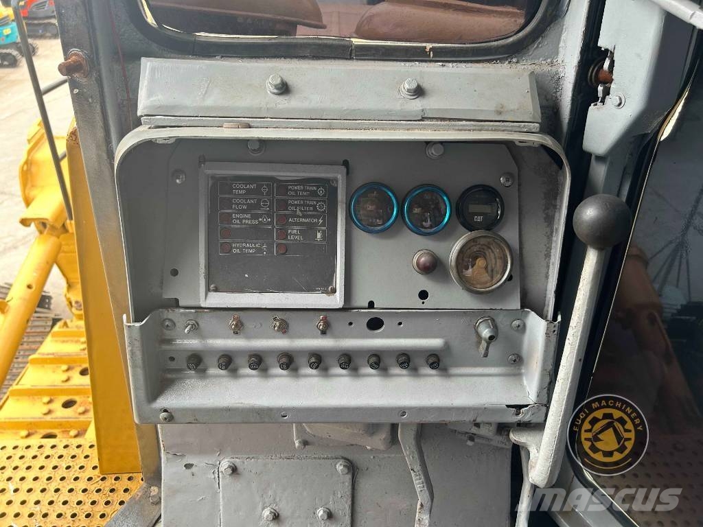CAT D10T Buldooserid