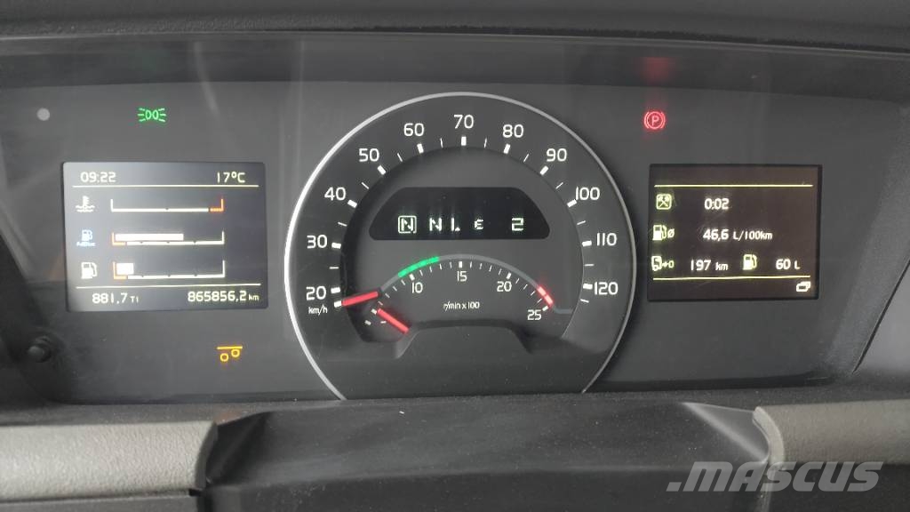 Volvo FH500 6x2 alusta Camiones con chasís y cabina