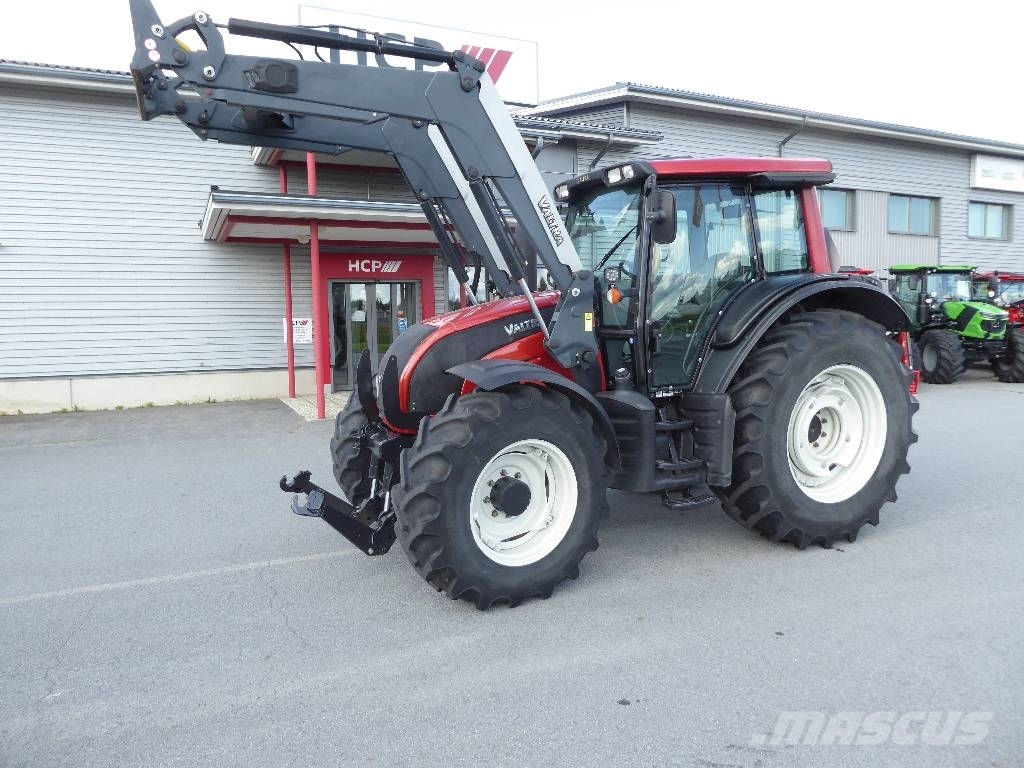 Valtra N141