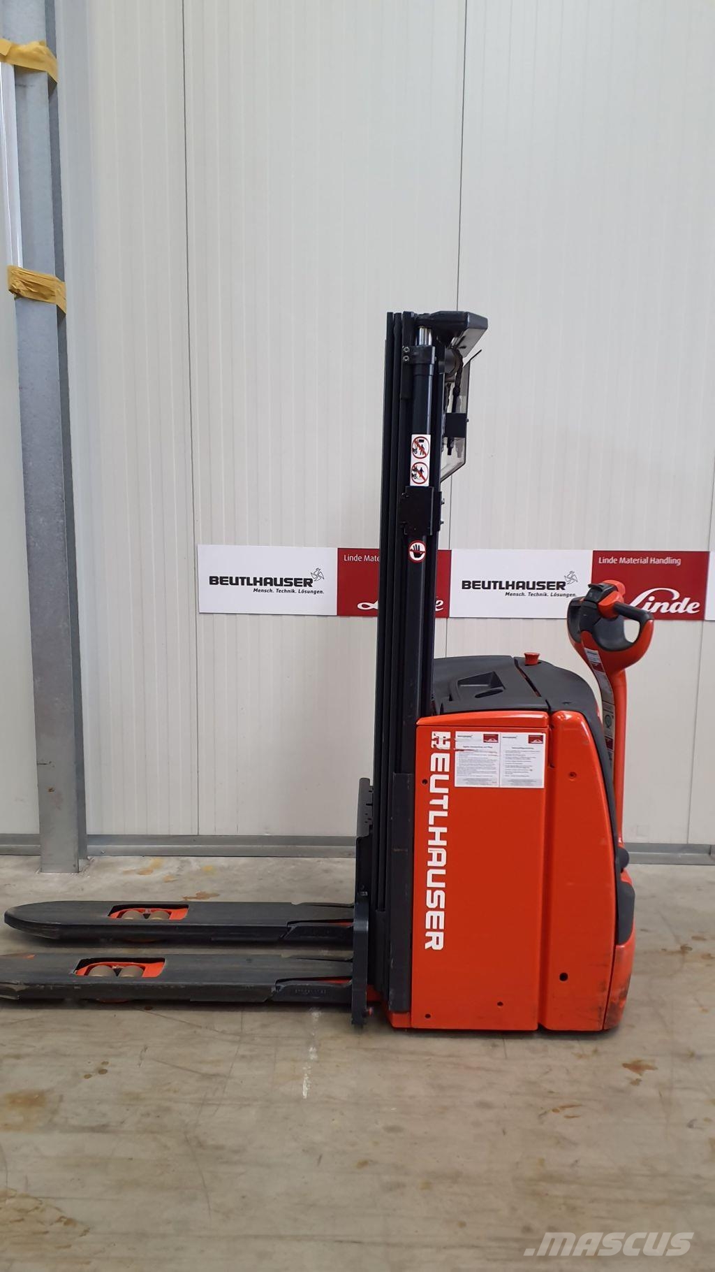 Linde L14 Ajettavat pinoamisvaunut
