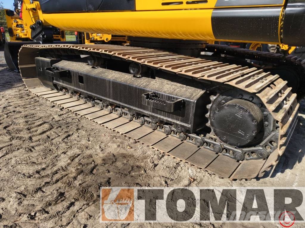 JCB JS 130 LC Roomikekskavaatorid