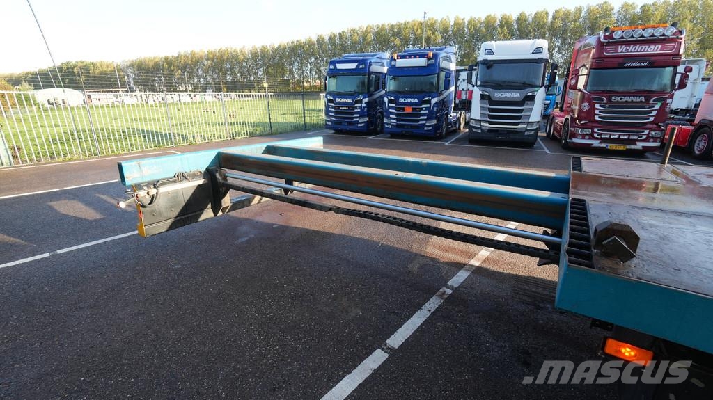 Volvo FH 540 8x2 flatbed truck with Palfinger PK 92002 c Prime Movers