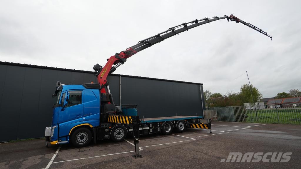 Volvo FH 540 8x2 flatbed truck with Palfinger PK 92002 c Tractores (camiões)