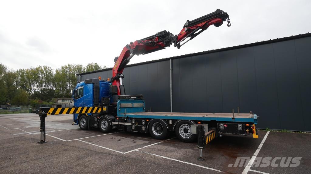 Volvo FH 540 8x2 flatbed truck with Palfinger PK 92002 c Prime Movers