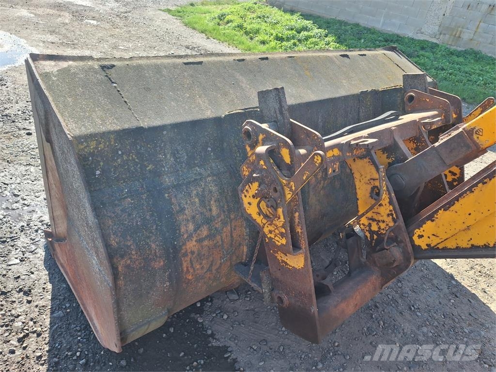 JCB 525-67 4X4 Stavebnictví - ostatní
