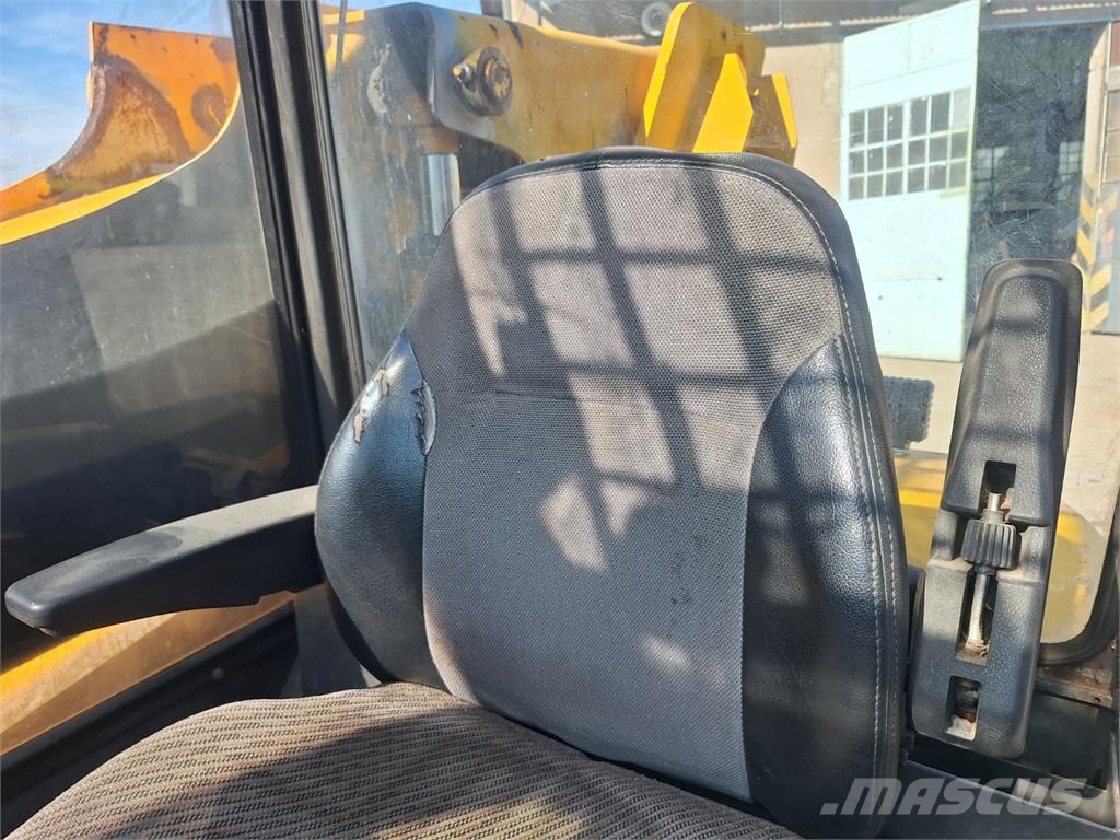 JCB 525-67 4X4 Stavebnictví - ostatní