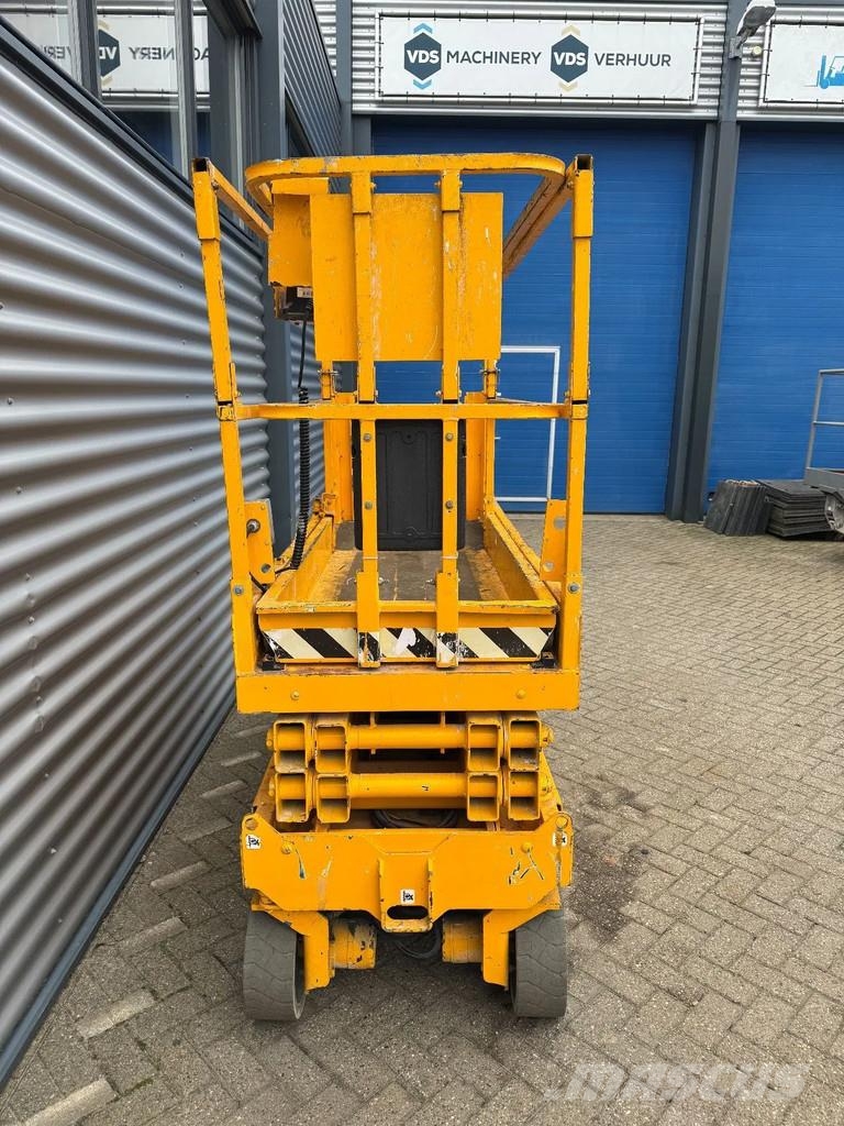 Genie GS2032 Hoogwerker Schaarhoogwerker 剪式升降機