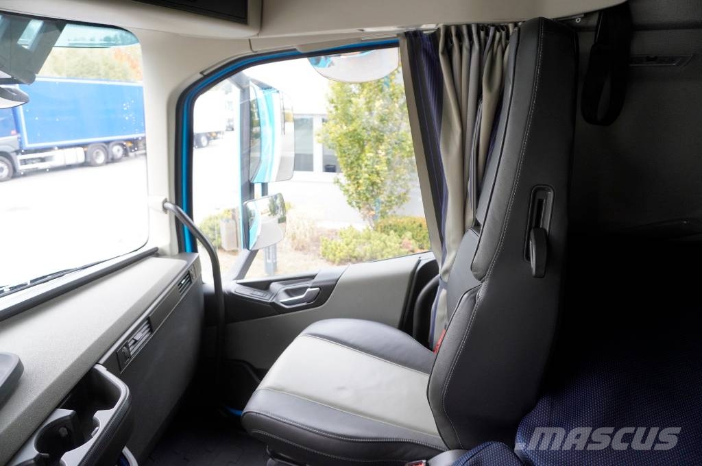 Volvo FH 500 6×2 / 19 EPAL KRONE refriger. / doppelstock شاحنات بدرجة حرارة قابلة للضبط