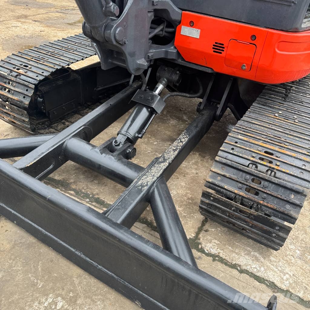 Kubota U 55 Mini bagri <7t