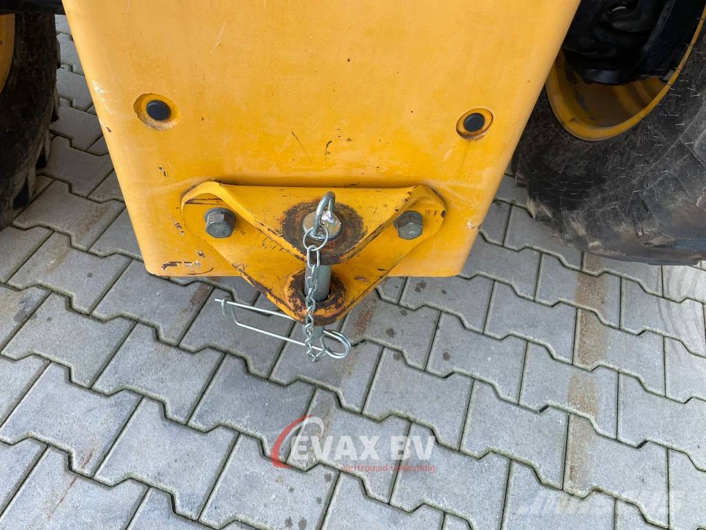 JCB 527-58 Agri Tarimsal teleskopik yükleyiciler