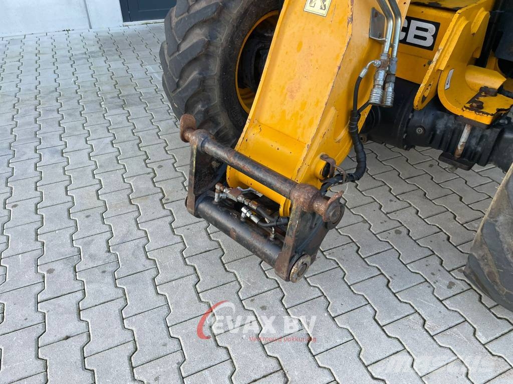JCB 527-58 Agri Tarimsal teleskopik yükleyiciler