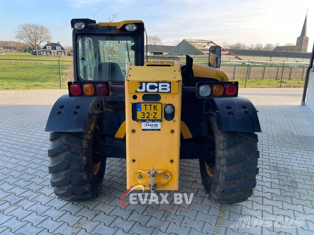 JCB 527-58 Agri Tarimsal teleskopik yükleyiciler