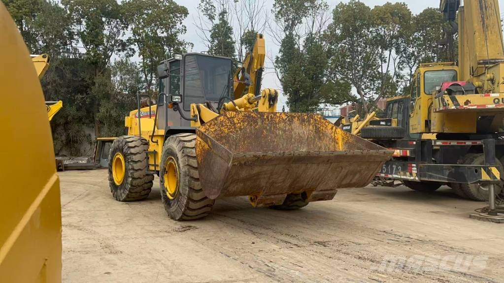 TCM L 27 لوادر بعجل