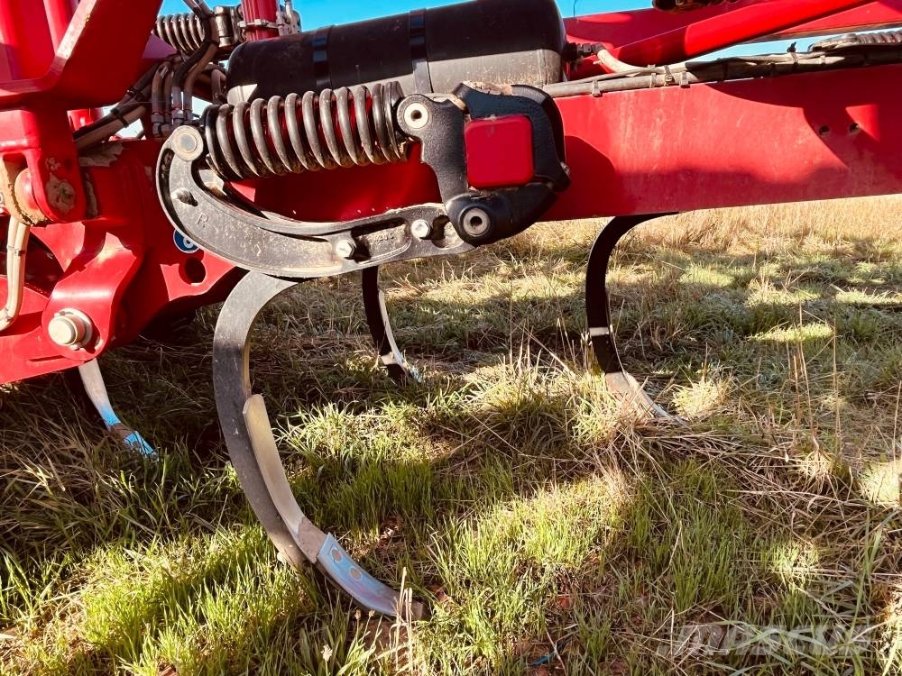 Horsch Terrano 6.4 GX Chisel ploughs