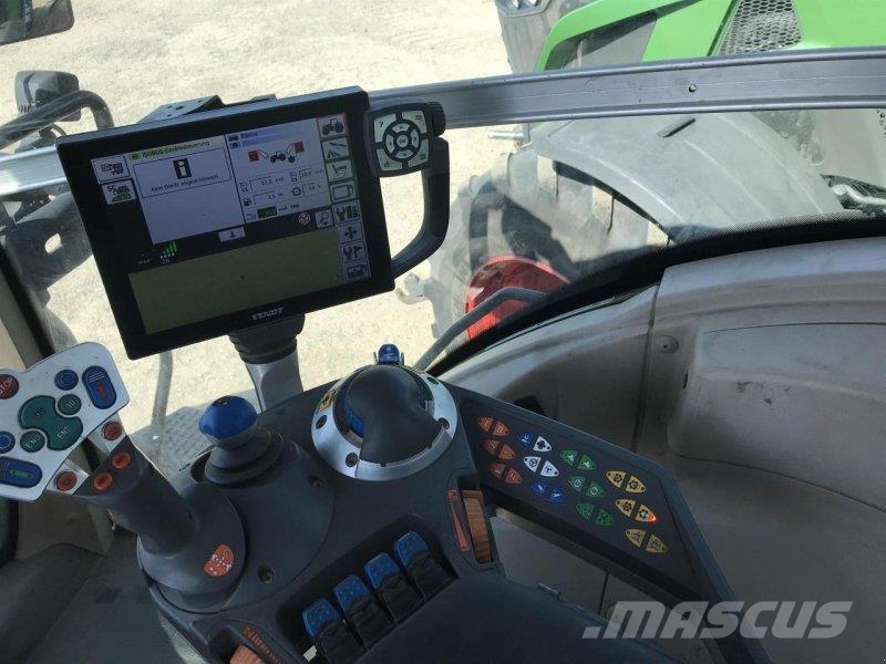 Fendt 828 Vario Трактори