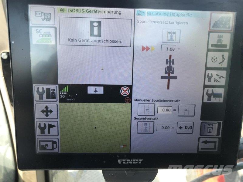 Fendt 828 Vario Трактори