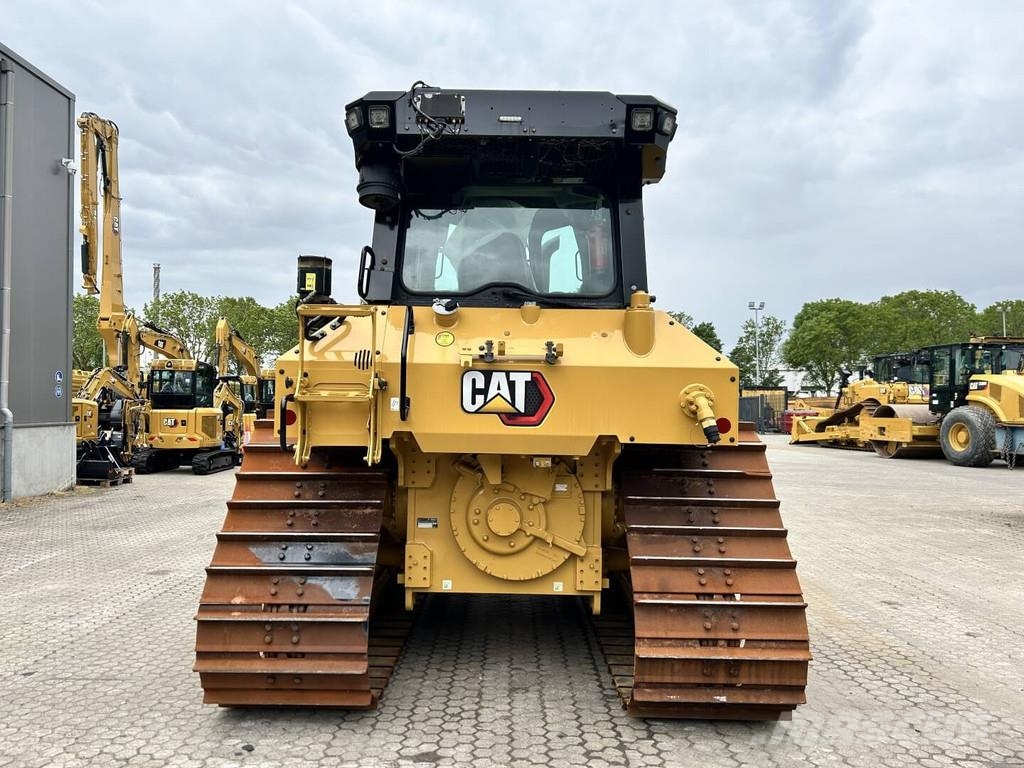 CAT D5-17VP Buldožeri gusjeničari