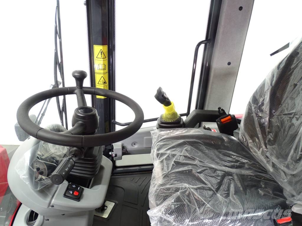 Yanmar V120-5 Incarcator pe pneuri