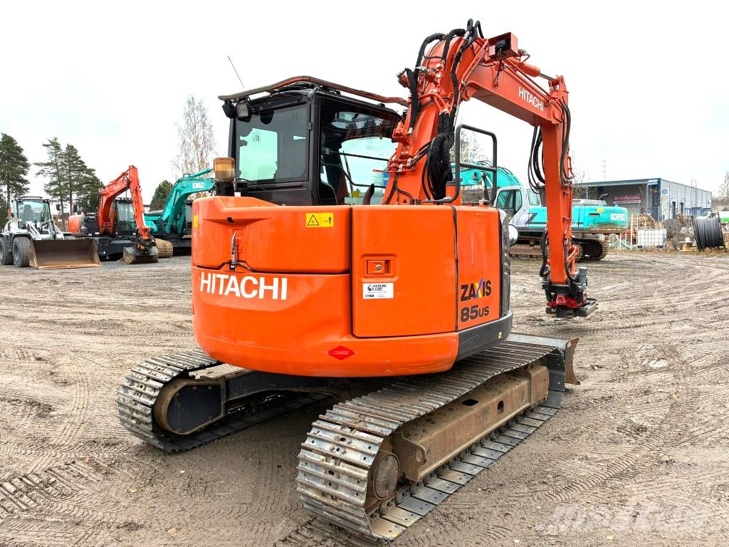 Hitachi ZX 85 US-5 A Vidēja lieluma ekskavatori 7 t - 12 t