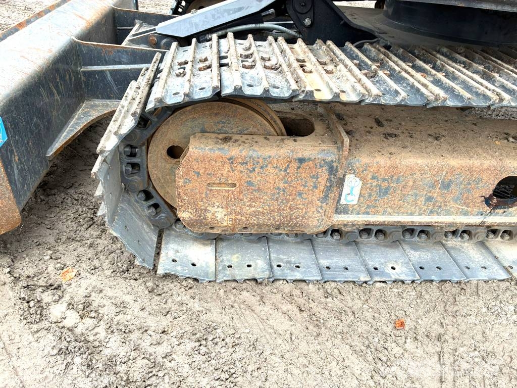 Hitachi ZX 85 US-5 A Vidēja lieluma ekskavatori 7 t - 12 t