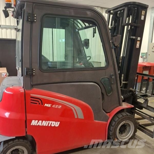 Manitou ME 435 Rough terrain truck