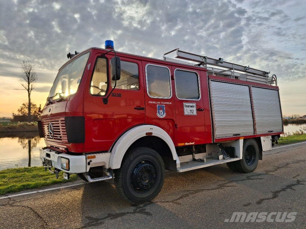 Mercedes-Benz 1019 AF 4X4 消防车