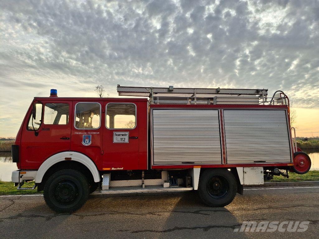 Mercedes-Benz 1019 AF 4X4 消防车