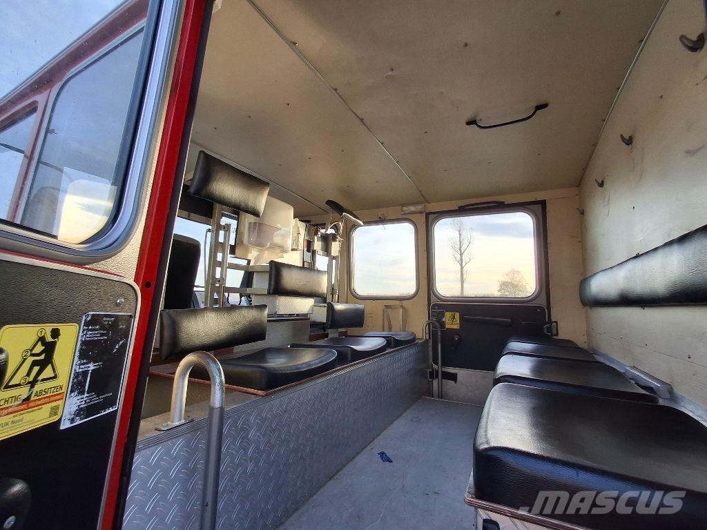 Mercedes-Benz 1019 AF 4X4 消防车