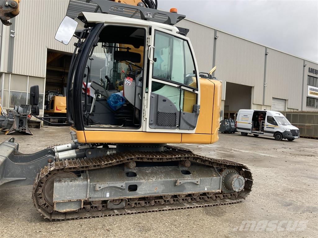 Liebherr R 914 Compact Litronic Bandgrävare