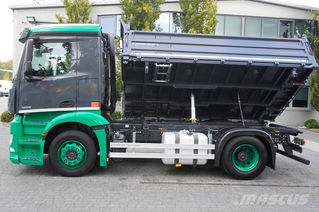 Mercedes-Benz Actros 1835 / 90 tho. km!!! / NEW 3-way tipper Tippbil